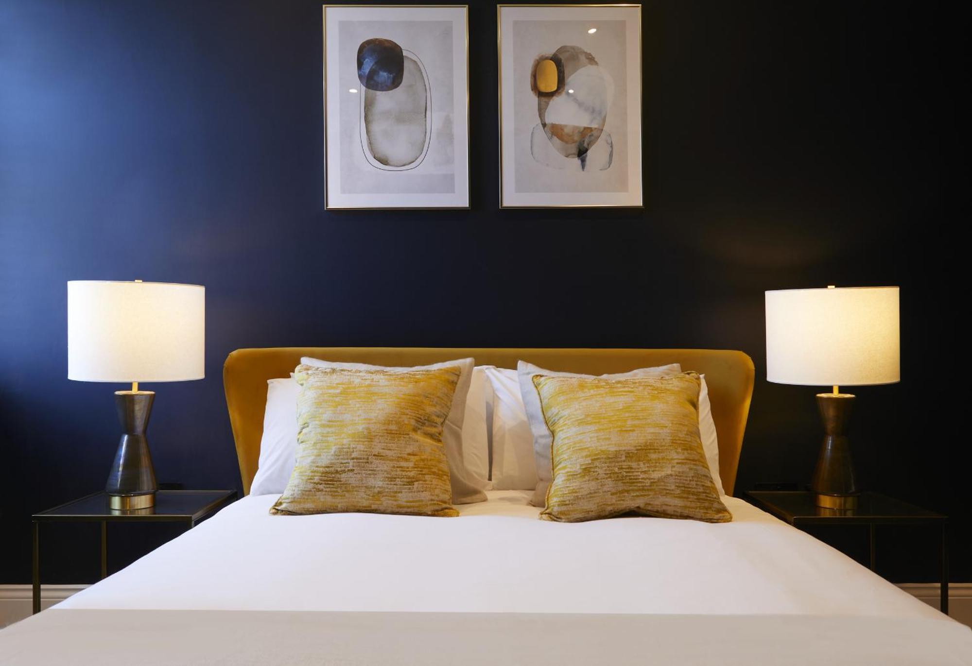 Apartment The Salisbury - Luxury By In